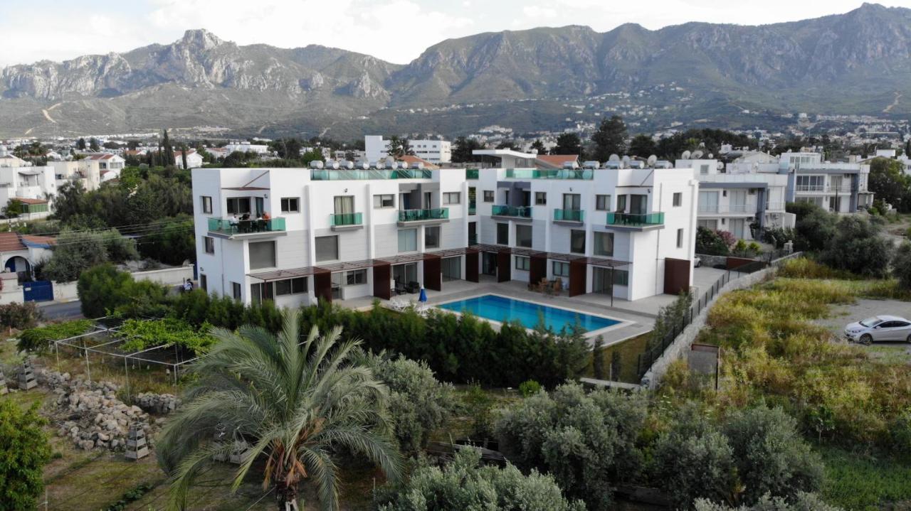 Sunshine Prestige Apartments Agios Georgios  ภายนอก รูปภาพ